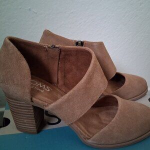 Toms Heels